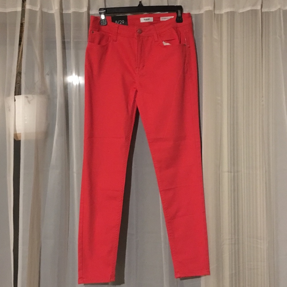 NWT Kensie Jeans - Effortless Ankle Mid Rise Jeans